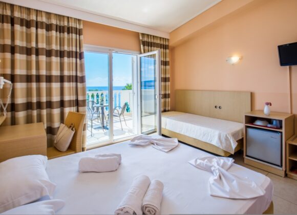 Triple room